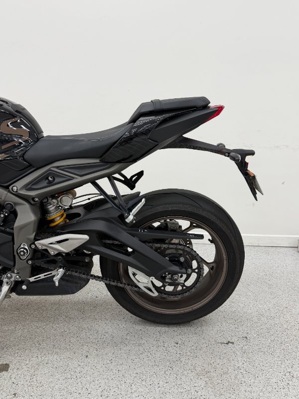 2023 Triumph STREET TRIPLE RS CHROME