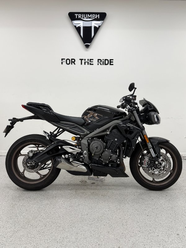 2023 Triumph STREET TRIPLE RS CHROME