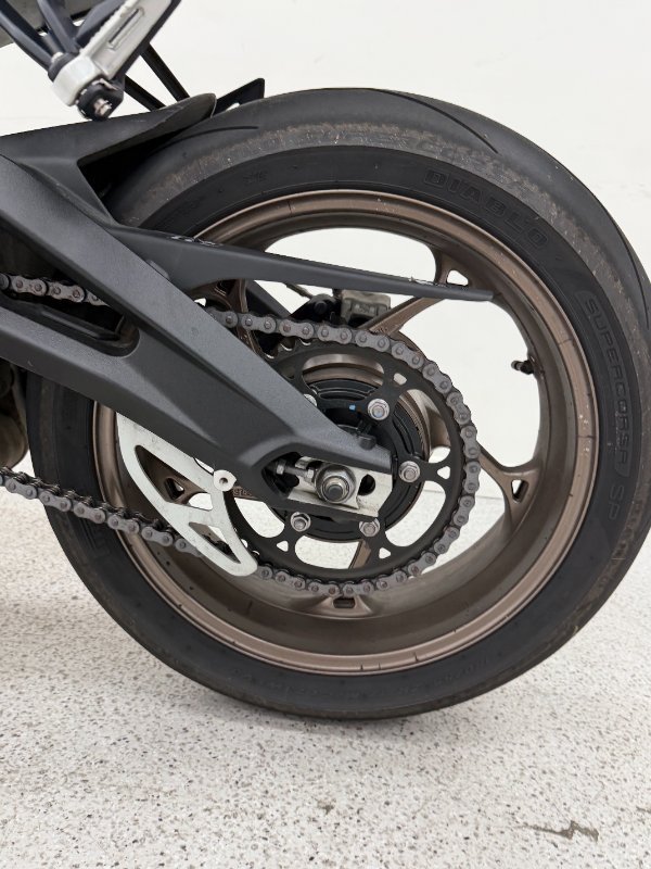 2023 Triumph STREET TRIPLE RS CHROME