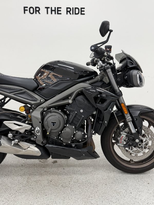 2023 Triumph STREET TRIPLE RS CHROME
