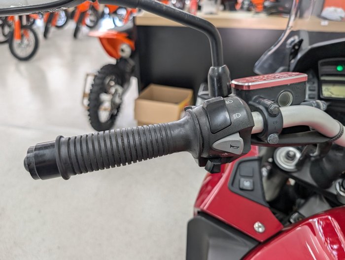 2012 Honda VFR1200X CROSS TOURER Red