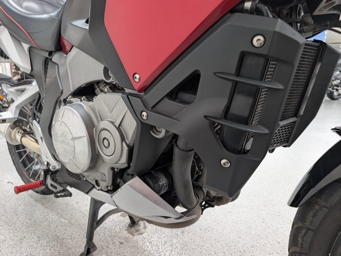 2012 Honda VFR1200X CROSS TOURER Red