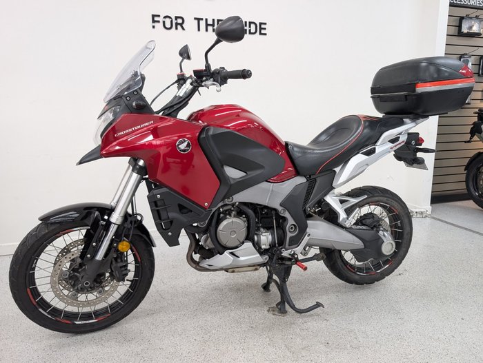 2012 Honda VFR1200X CROSS TOURER Red