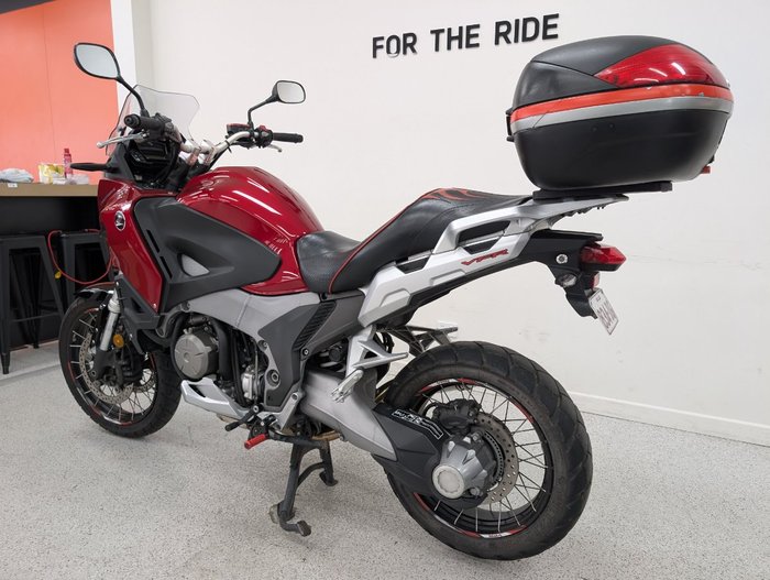 2012 Honda VFR1200X CROSS TOURER Red