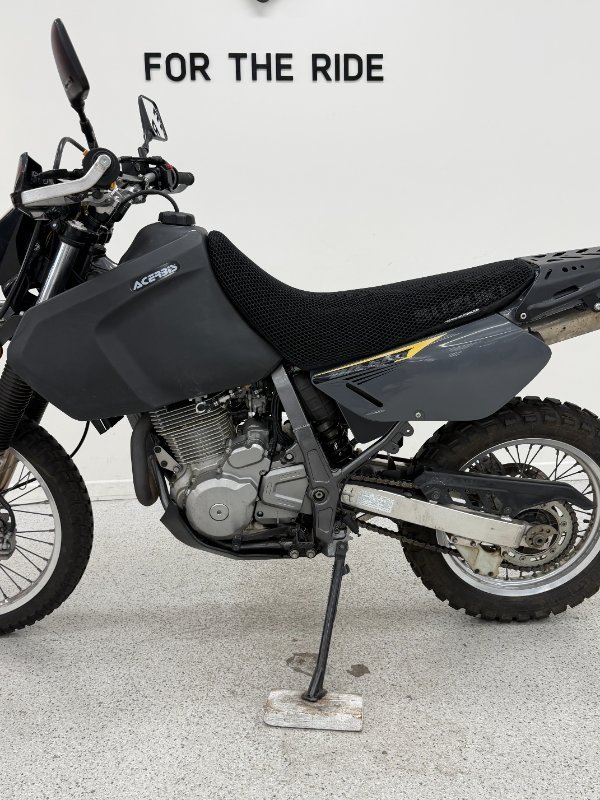 Suzuki 2016 SUZUKI 650CC DR650SEL6 grey