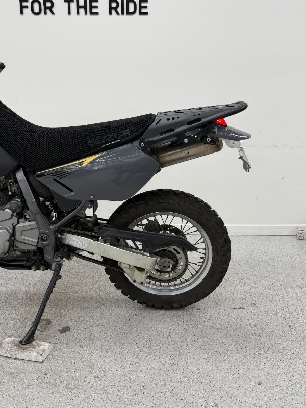 Suzuki 2016 SUZUKI 650CC DR650SEL6 grey