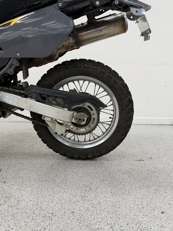 Suzuki 2016 SUZUKI 650CC DR650SEL6 grey