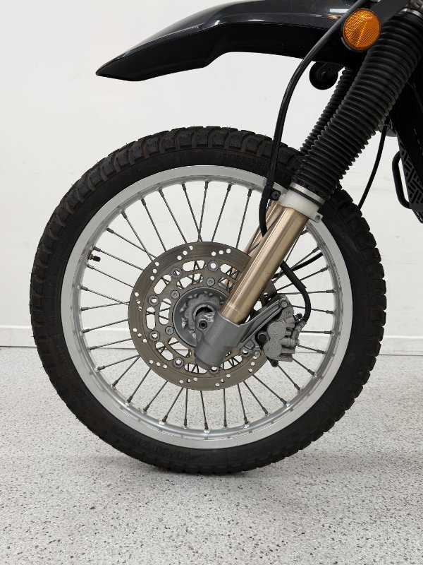 Suzuki 2016 SUZUKI 650CC DR650SEL6 grey