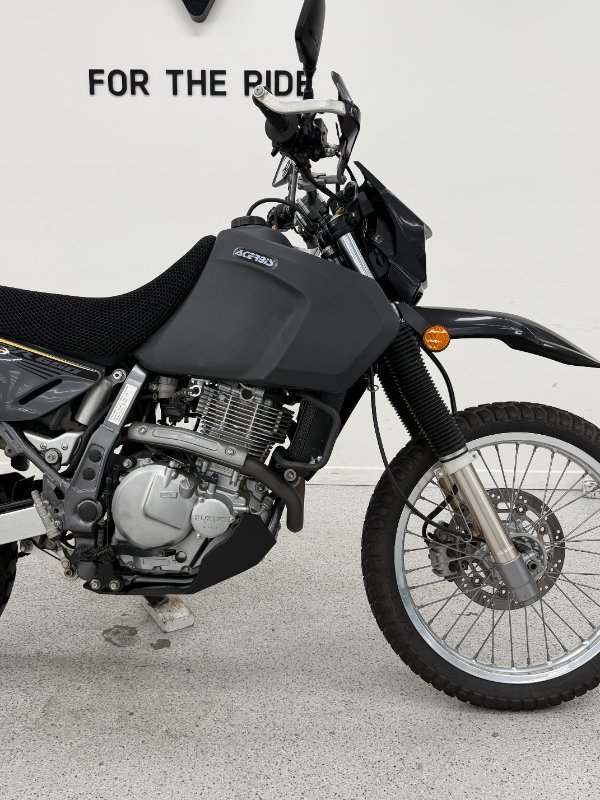 Suzuki 2016 SUZUKI 650CC DR650SEL6 grey