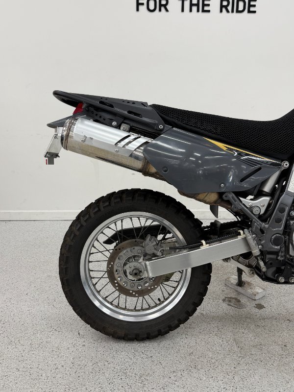 Suzuki 2016 SUZUKI 650CC DR650SEL6 grey