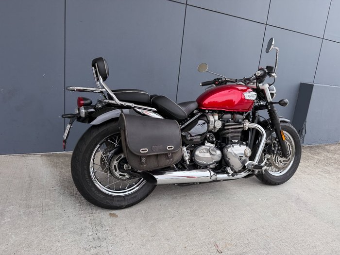2021 Triumph BONNEVILLE SPEEDMASTER RED
