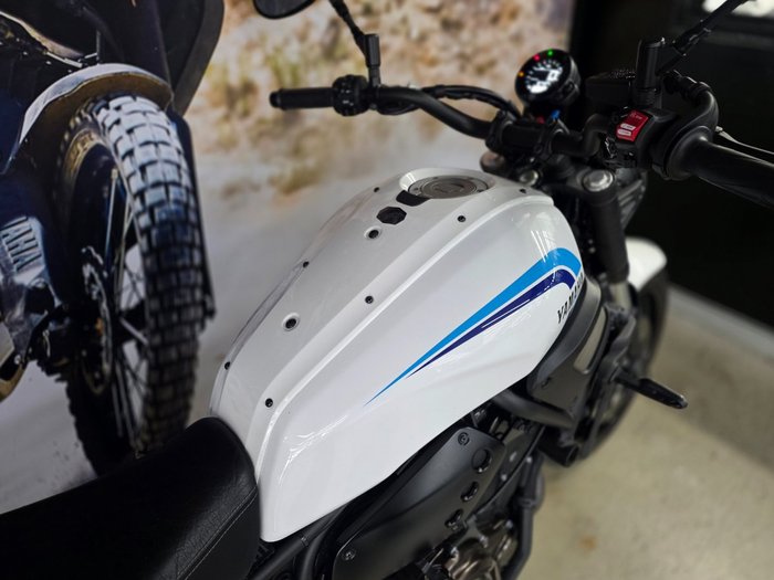 2022 Yamaha XSR700 WHITE