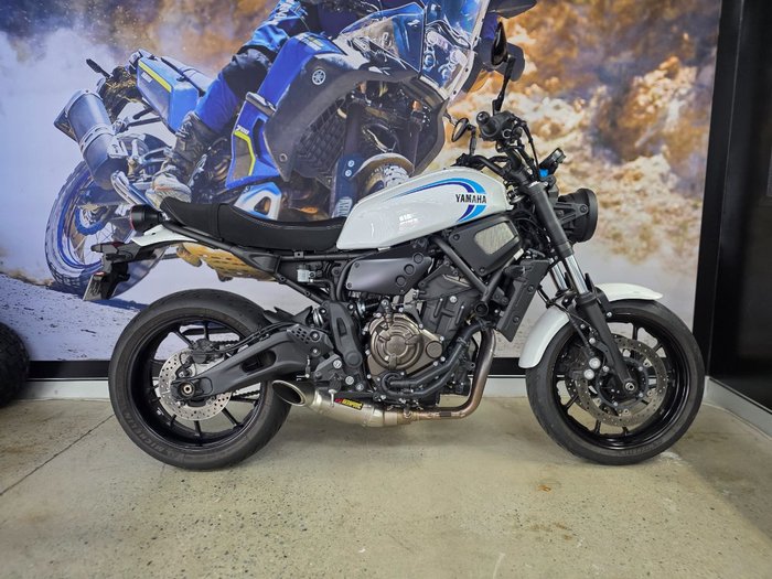 2022 Yamaha XSR700 WHITE