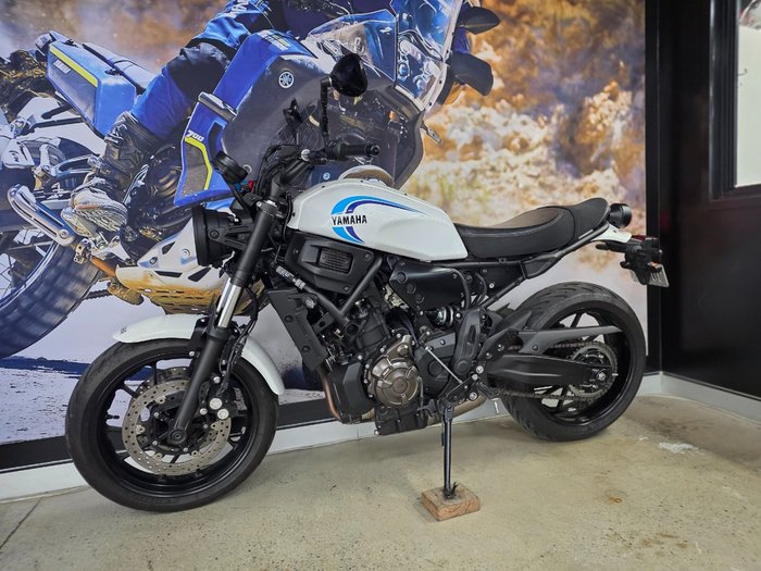 2022 Yamaha XSR700 WHITE