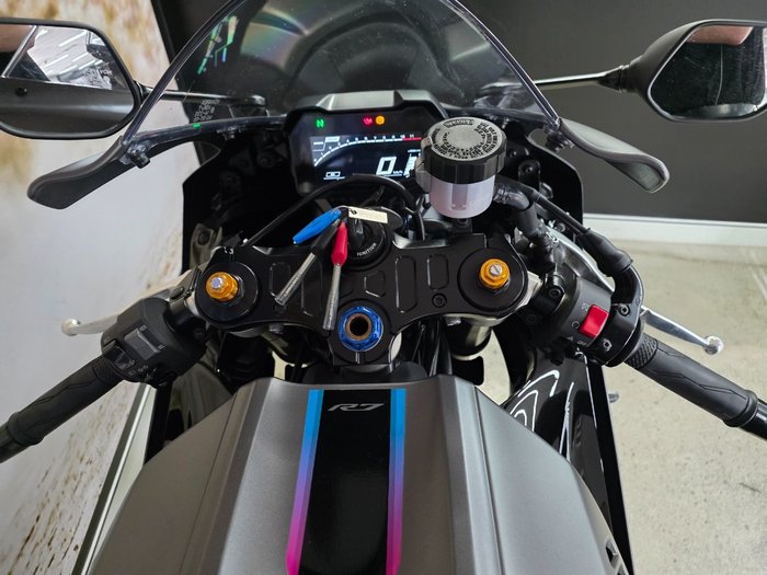 2024 Yamaha YZF-R7LA Grey