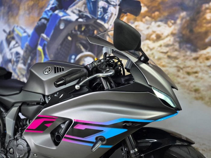 2024 Yamaha YZF-R7LA Grey