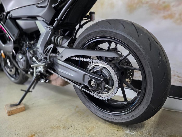 2024 Yamaha YZF-R7LA Grey