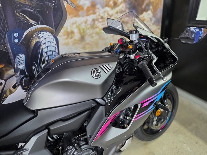 2024 Yamaha YZF-R7LA Grey