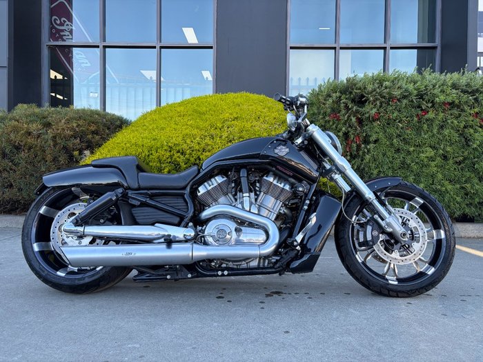 2012 HARLEY-DAVIDSON VRSCF MUSCLE Black