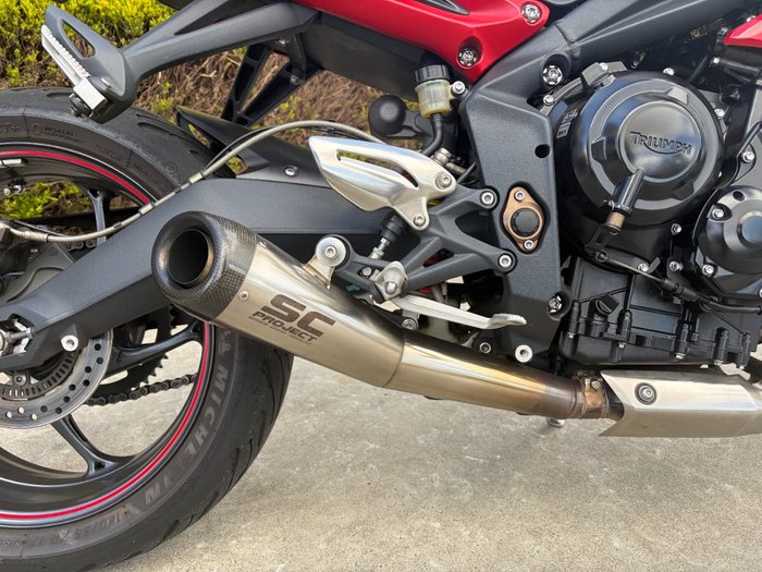 2016 Triumph STREET TRIPLE R Grey