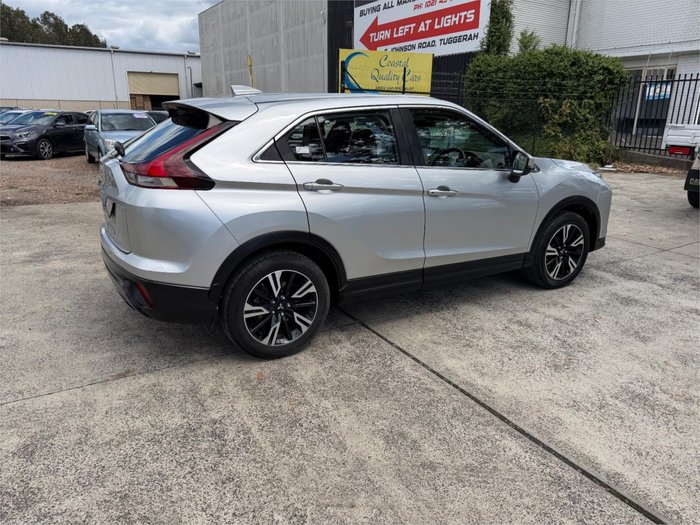 2020 MITSUBISHI ECLIPSE CROSS ES (2WD)