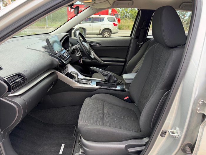 2020 MITSUBISHI ECLIPSE CROSS ES (2WD)