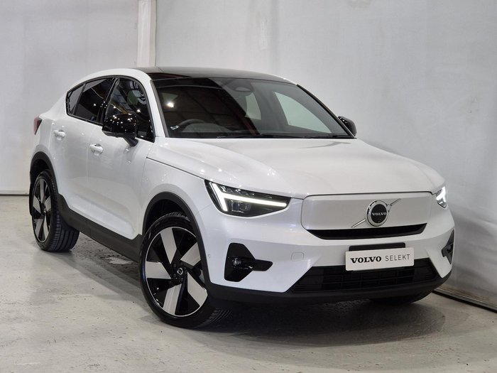 2023 Volvo C40