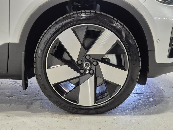 2023 Volvo C40 Recharge Twin