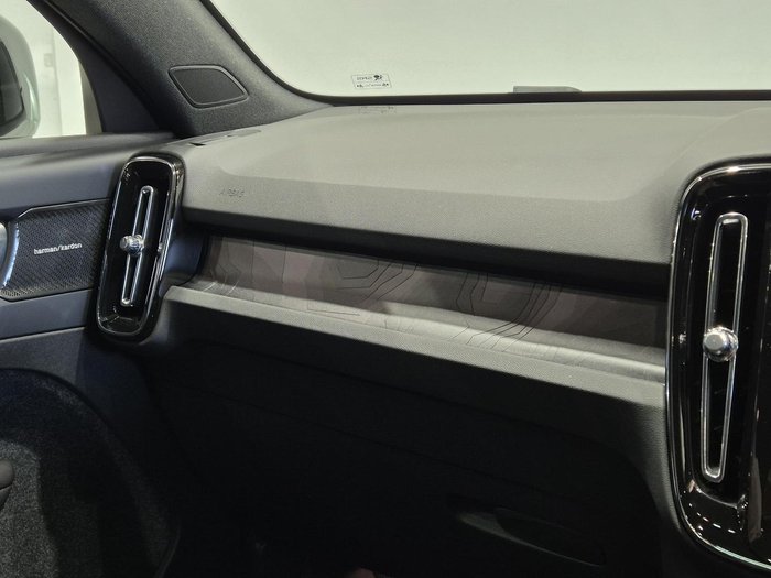 2023 Volvo C40 Recharge Twin