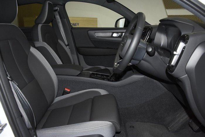 2023 Volvo C40 Recharge Twin MY24 AWD Crystal White