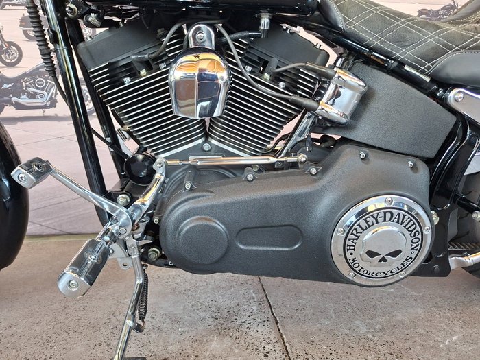 2007 HARLEY-DAVIDSON FXSTB NIGHT TRAIN