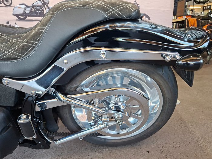 2007 HARLEY-DAVIDSON FXSTB NIGHT TRAIN