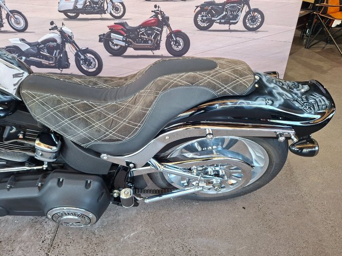 2007 HARLEY-DAVIDSON FXSTB NIGHT TRAIN