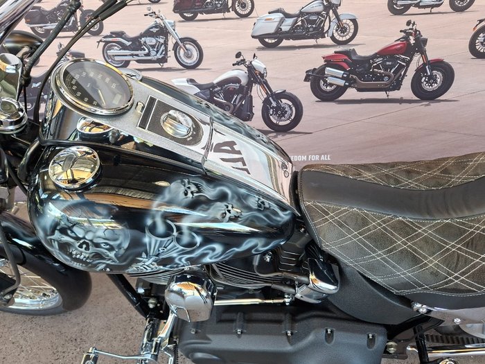 2007 HARLEY-DAVIDSON FXSTB NIGHT TRAIN