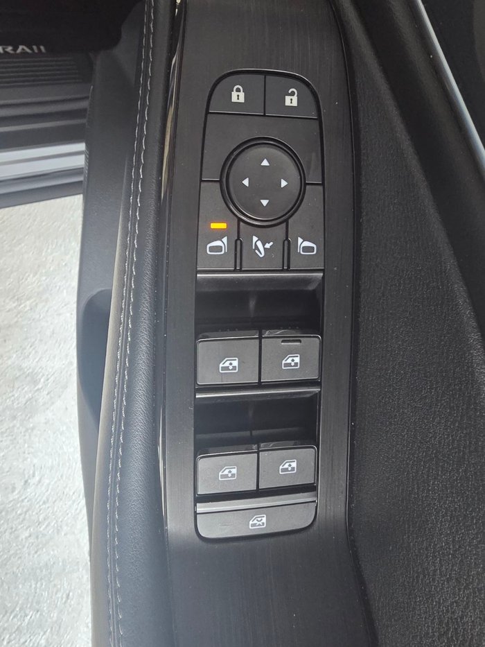 2023 Nissan X-TRAIL ST-L