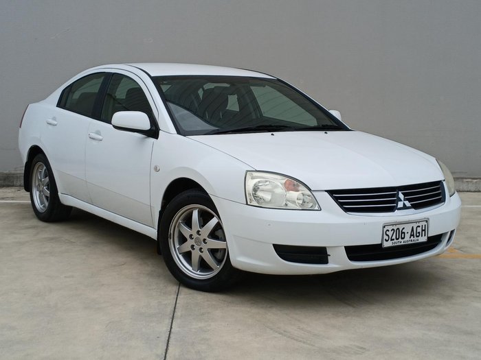 2007 Mitsubishi 380 ES DB Series 2 Mawson White