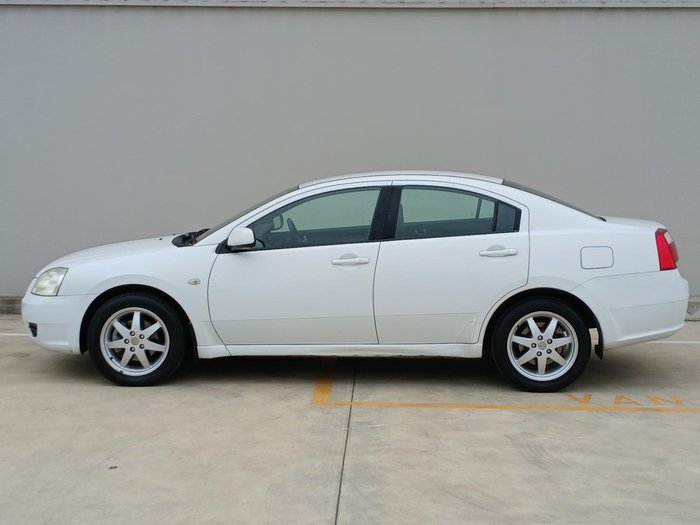 2007 Mitsubishi 380 ES DB Series 2 Mawson White