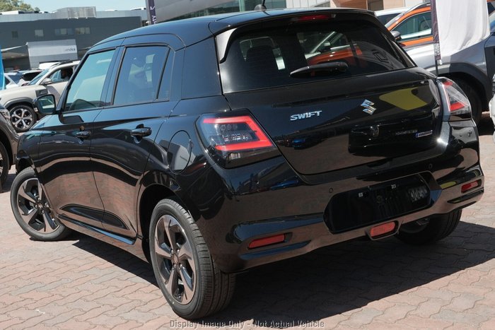 2025 Suzuki Swift Hybrid GLX