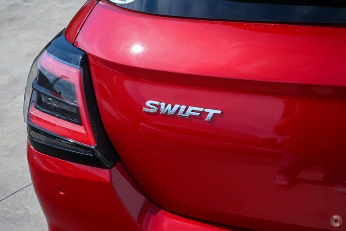 2025 Suzuki Swift Hybrid GLX