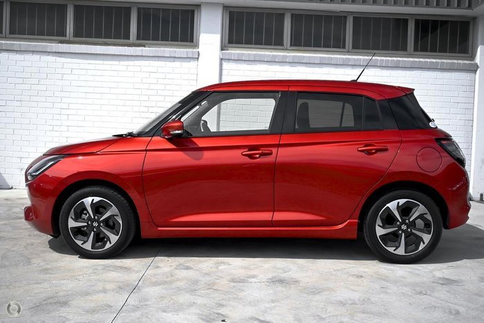 2025 Suzuki Swift Hybrid GLX