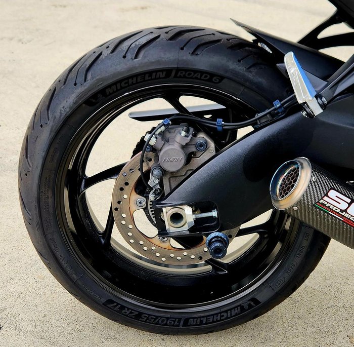 2016 Suzuki GSX-S1000 GSX-S Blue