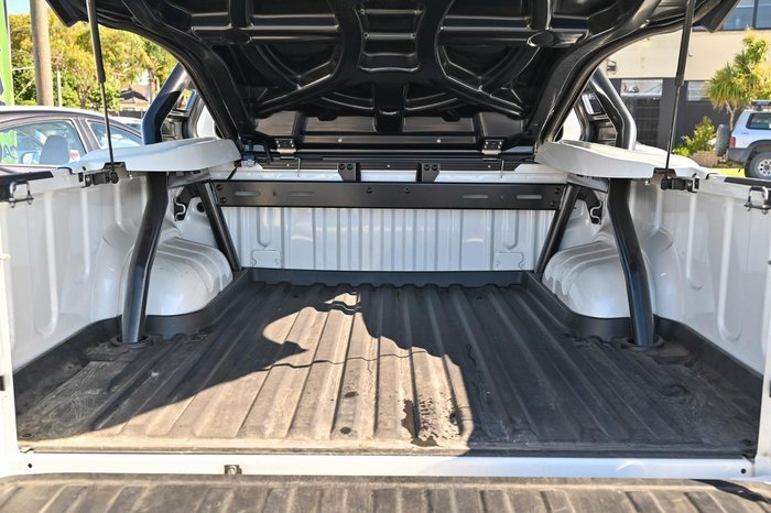 2021 Toyota Hilux Rugged X