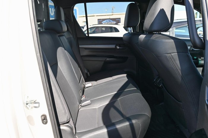 2021 Toyota Hilux Rugged X