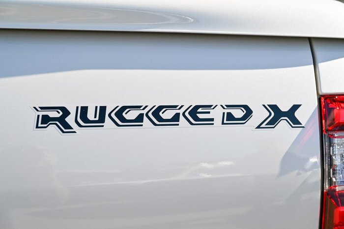 2021 Toyota Hilux Rugged X