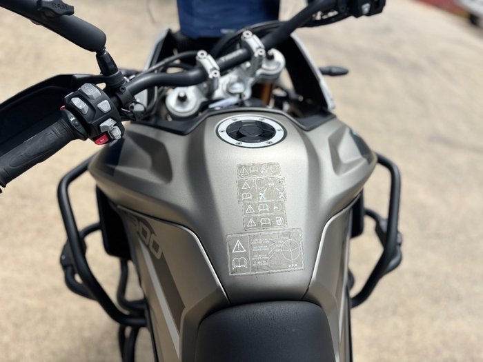 2023 TRIUMPH TIGER 900 RALLY PRO Beige