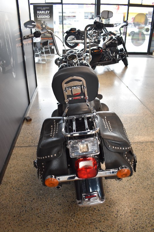2012 HARLEY-DAVIDSON FLSTC HERITAGE SOFTAIL CLASSIC