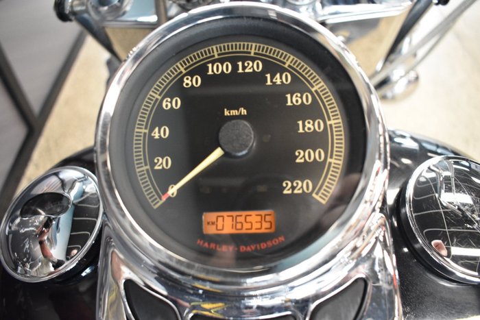 2012 HARLEY-DAVIDSON FLSTC HERITAGE SOFTAIL CLASSIC