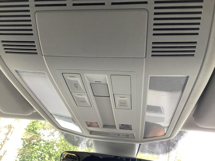 2019 Volkswagen Touareg 190TDI Launch Edition