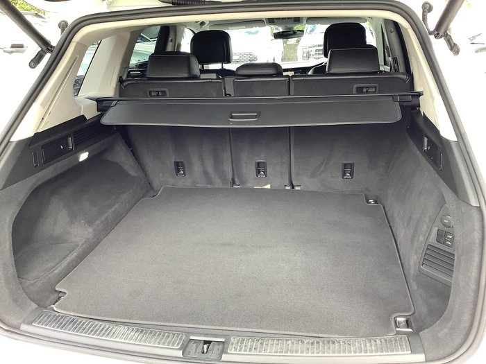 2019 Volkswagen Touareg 190TDI Launch Edition