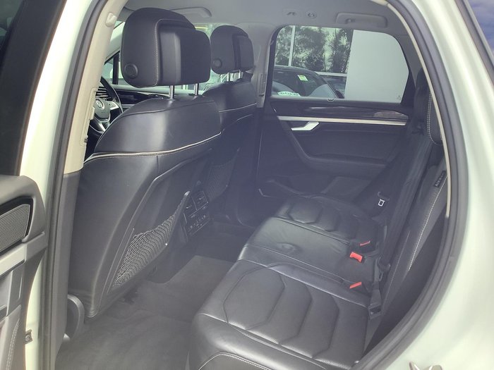 2019 Volkswagen Touareg 190TDI Launch Edition